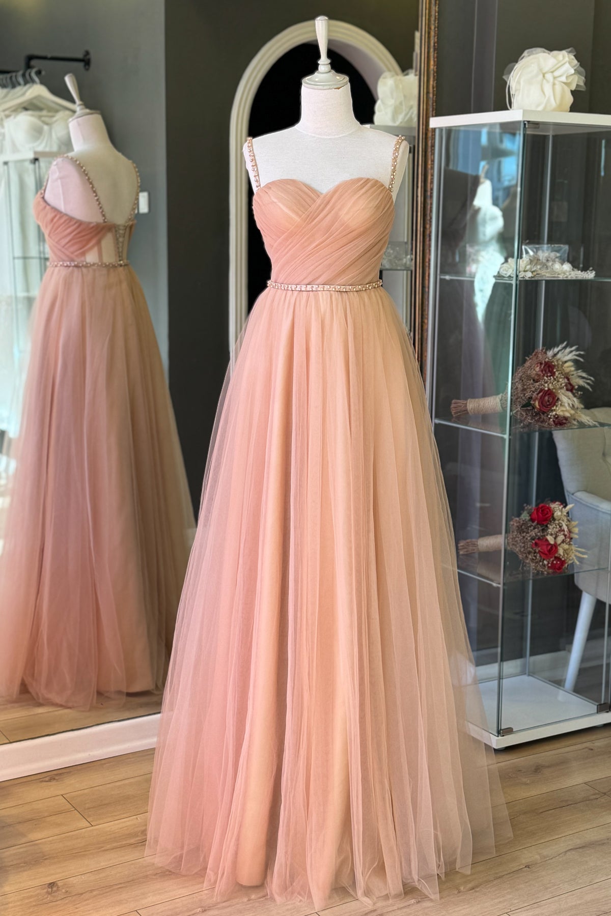 فستان سهرة Lenta Moda لون بيج