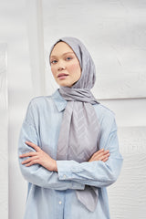 شال ARMANDA لون رمادي