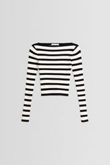 كنزة Bershka لون أسود