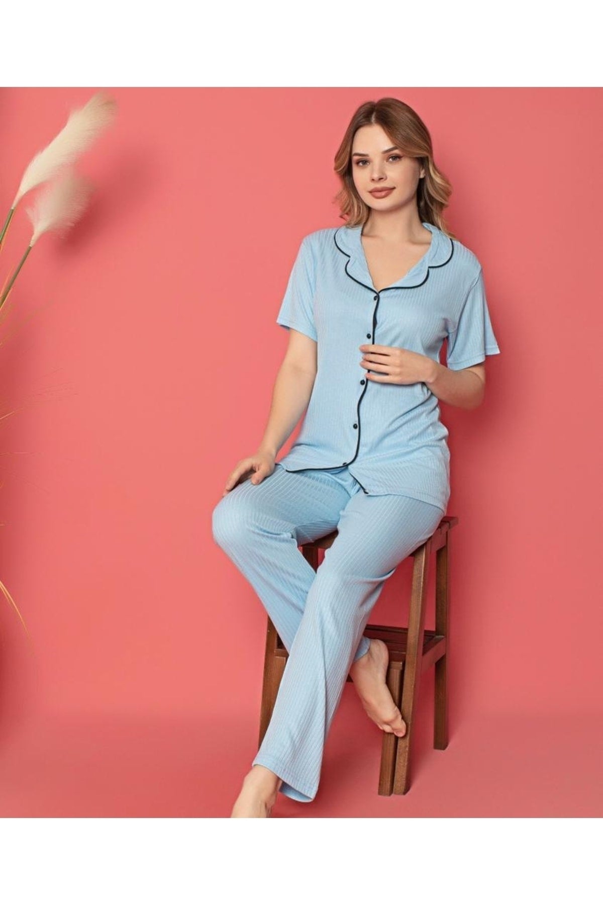 طقم بيجاما LİLA İÇ GİYİM لون أزرق