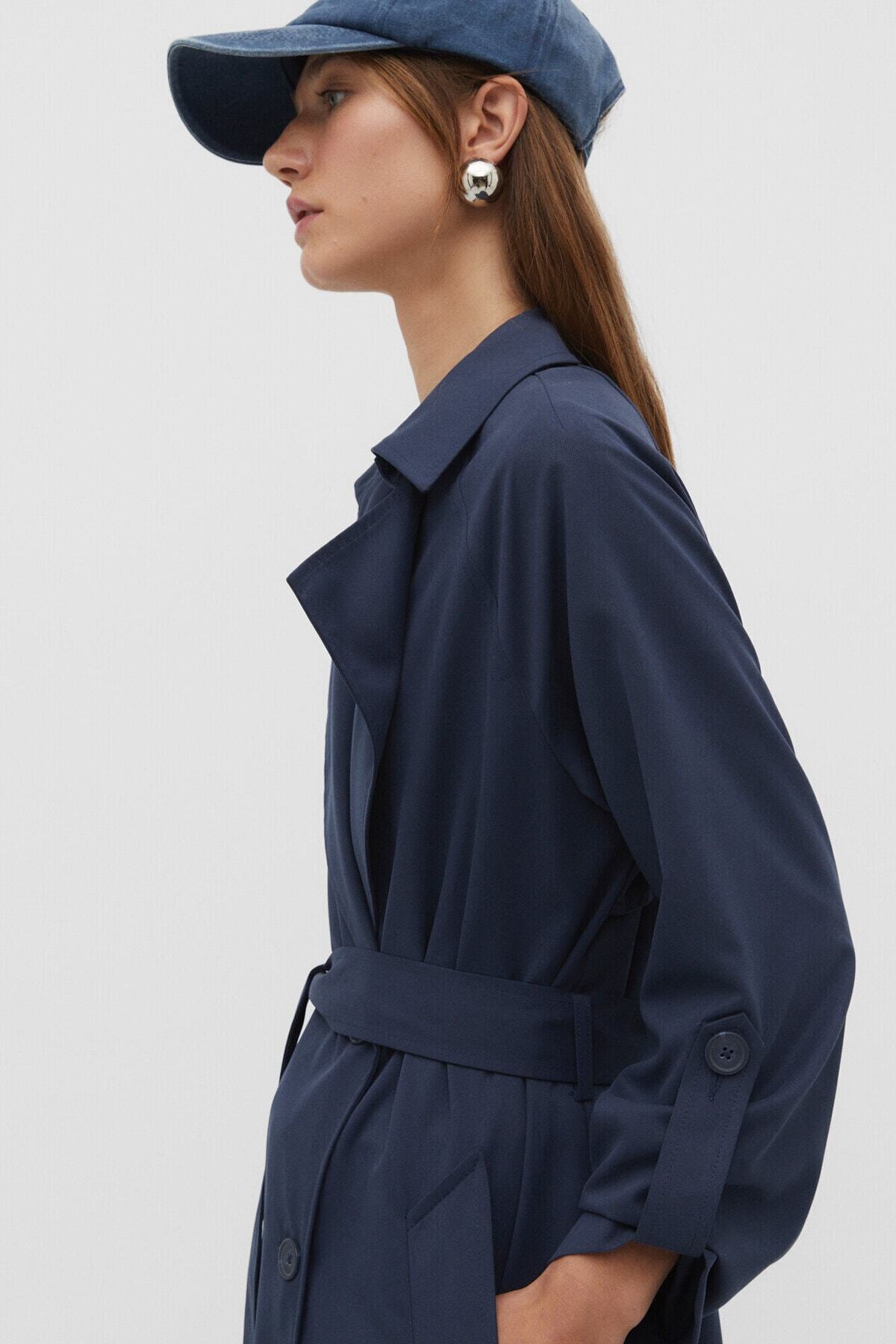 ترانشكوت Stradivarius لون أزرق غامق