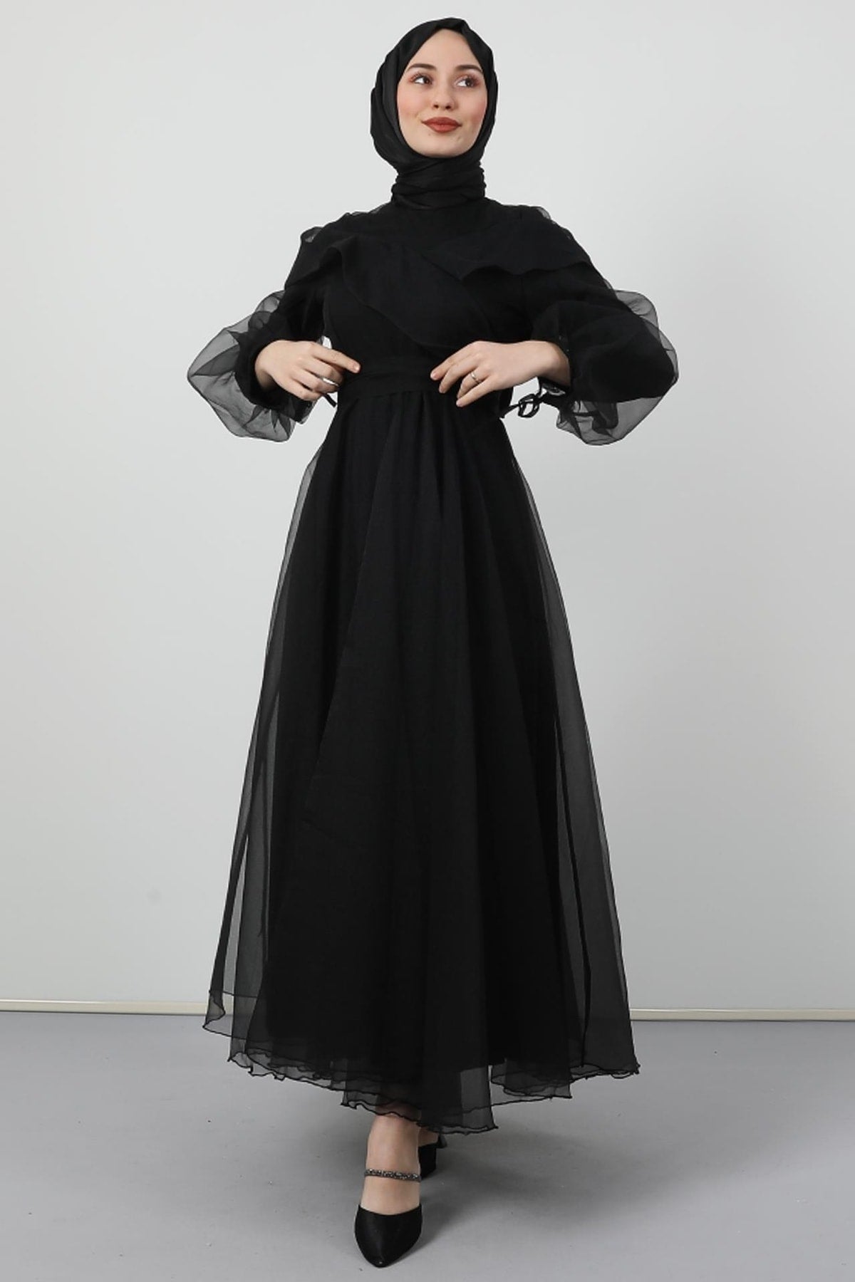 فستان سهرة giz astore لون أسود