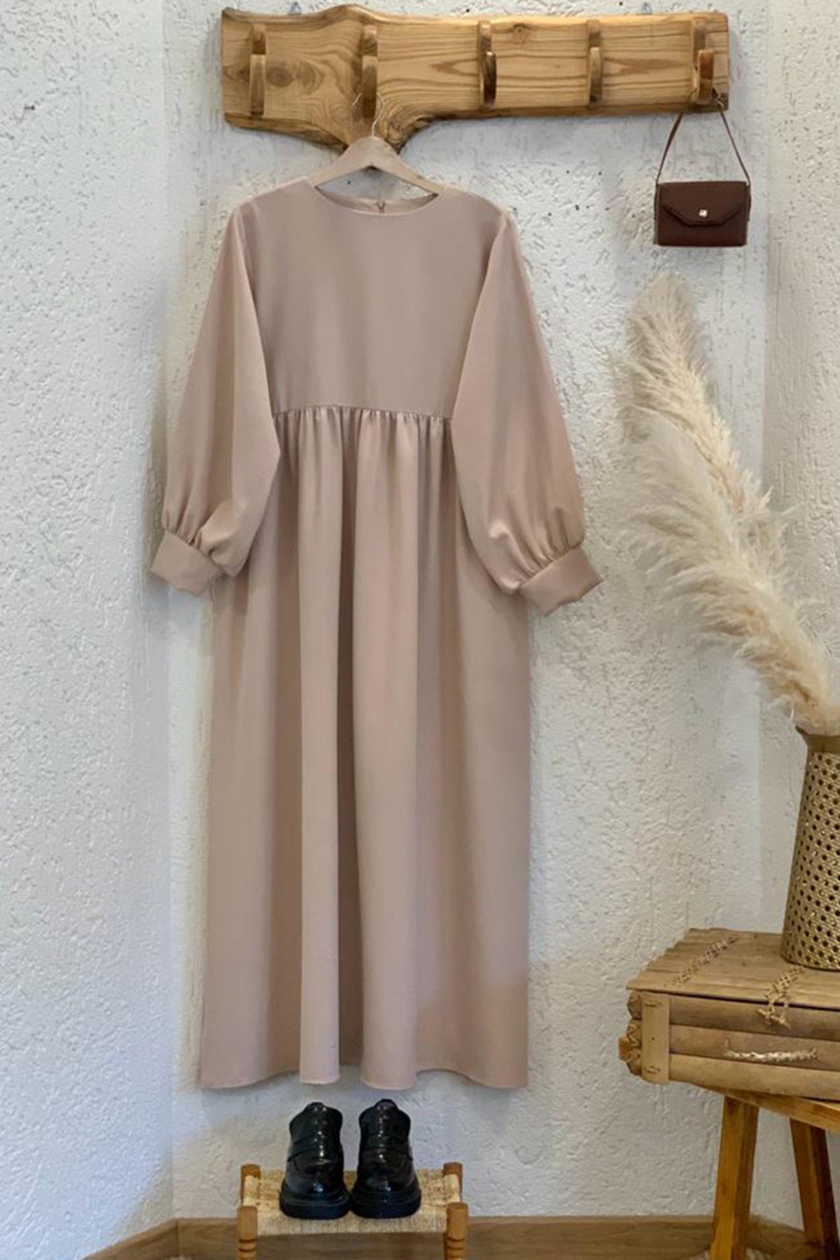فستان ceylan otantik لون بيج