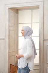 شال ARMANDA لون فضي