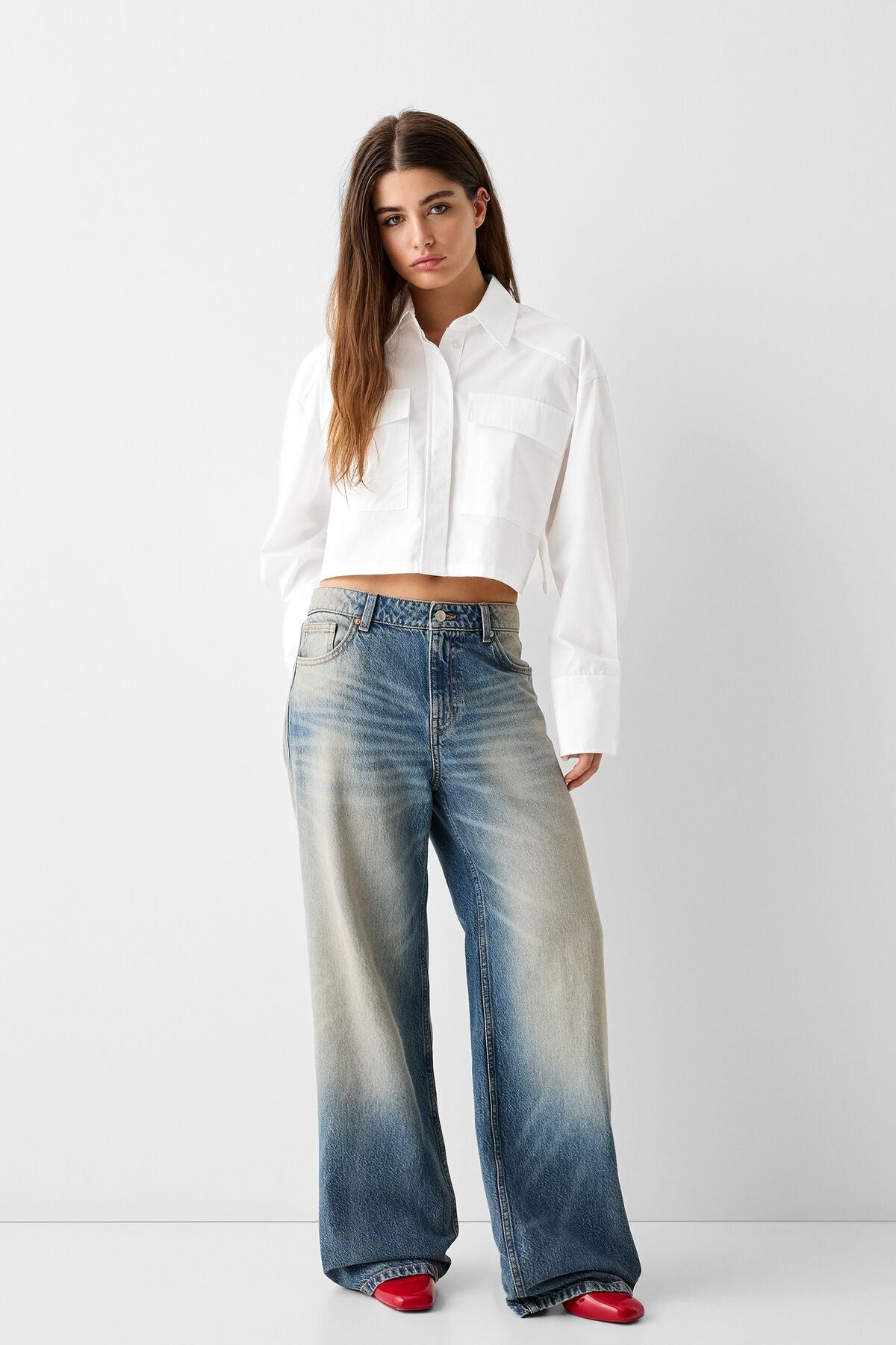 قميص Bershka لون أبيض