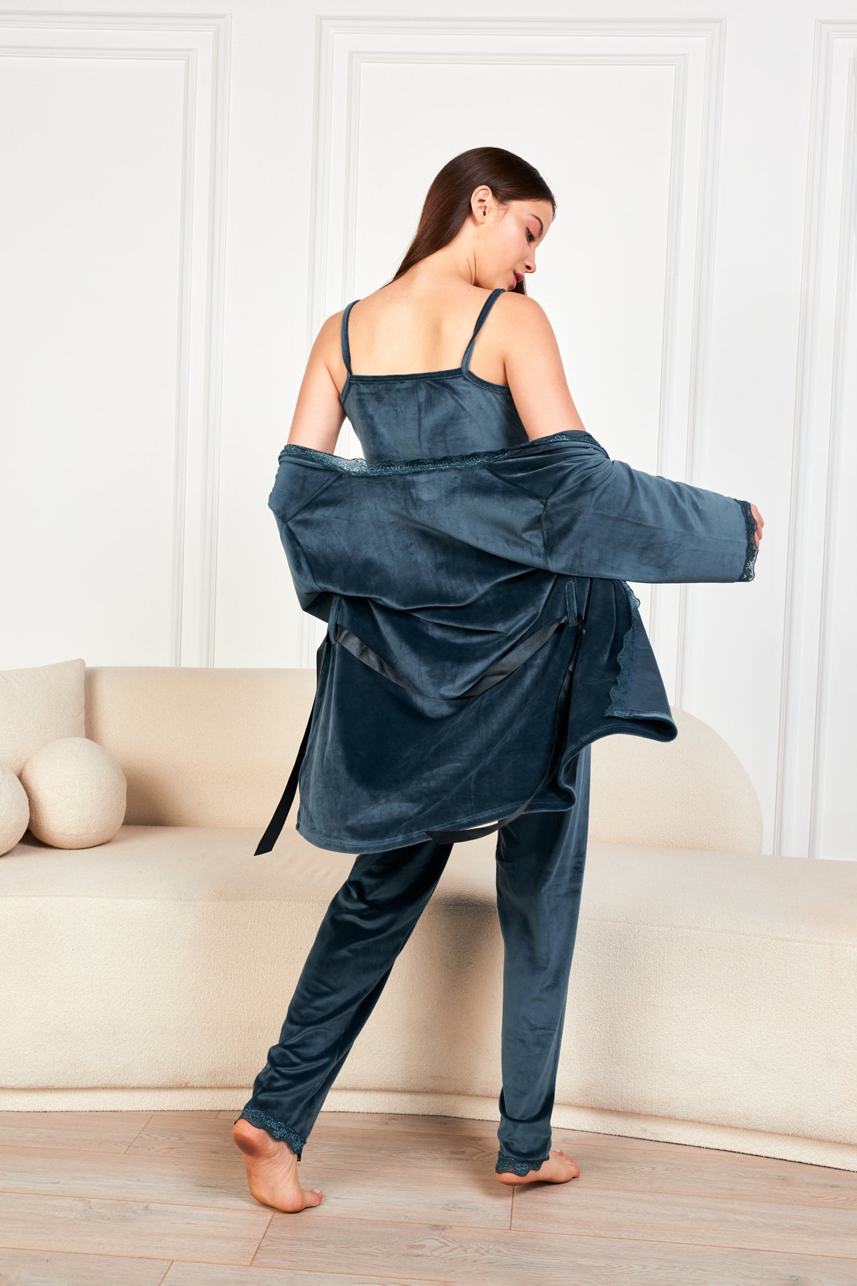 طقم بيجاما Ecrou لون أزرق