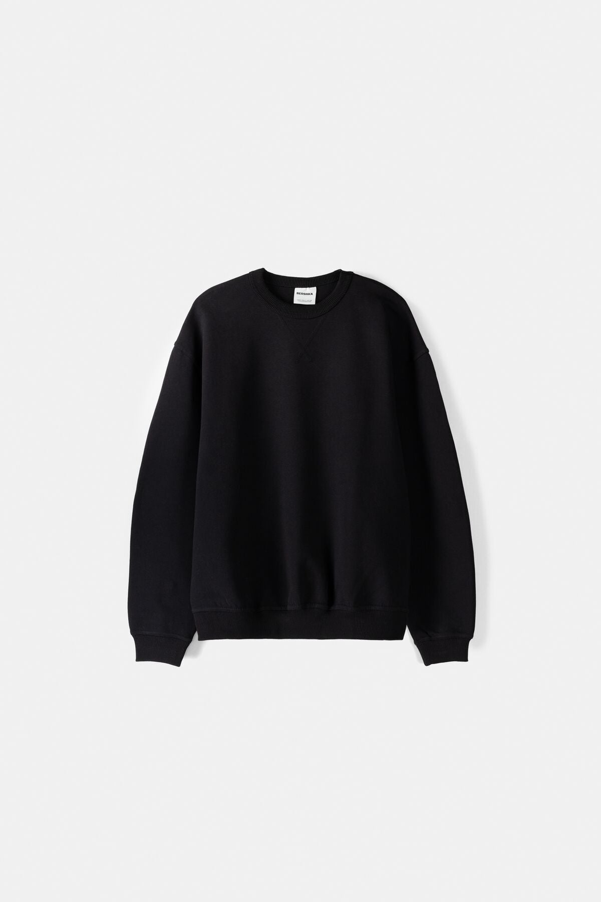 هودي Bershka لون أسود
