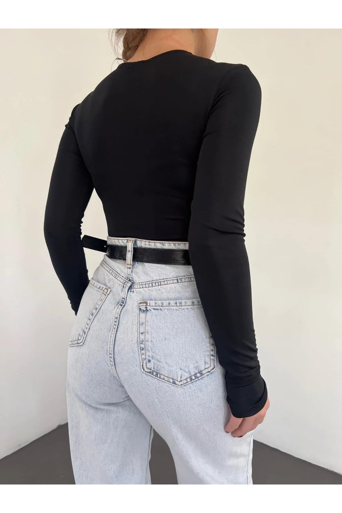 بلوزة Fav Style لون أسود