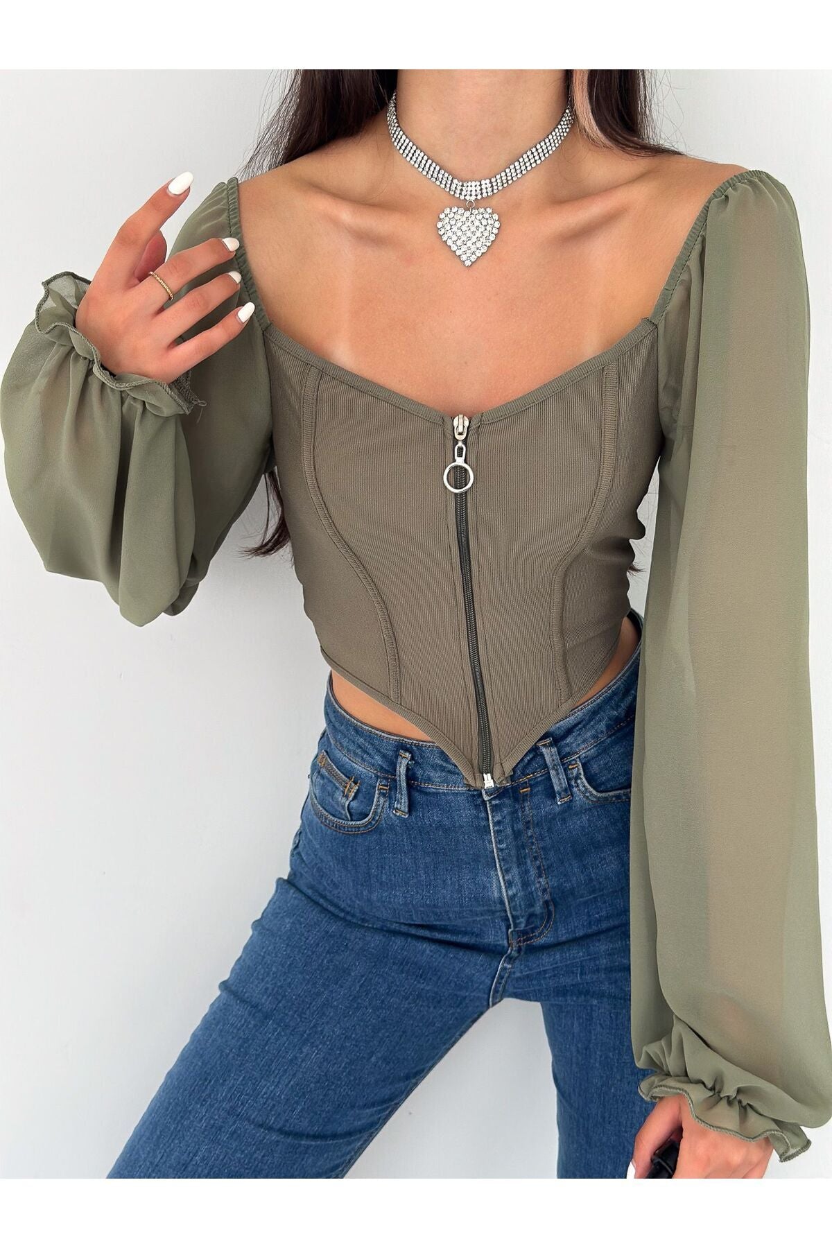 بلوزة alenmoda لون كاكي