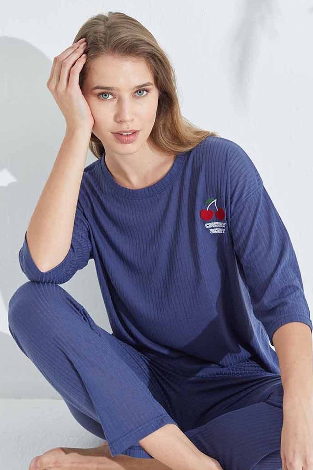 طقم بيجاما Siyah İnci لون أزرق غامق