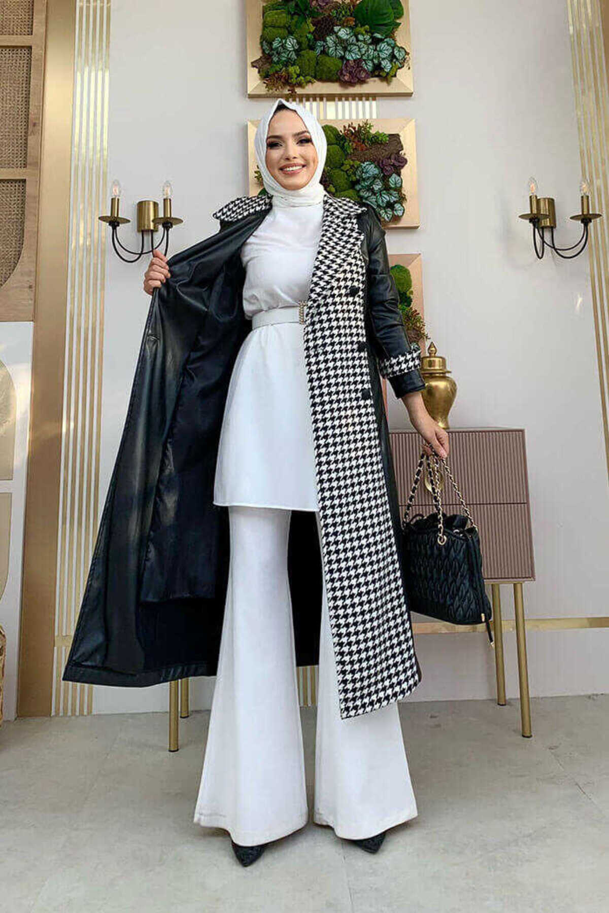 معطف Bym Fashion لون أسود