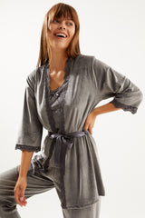 طقم بيجاما Ecrou لون رمادي