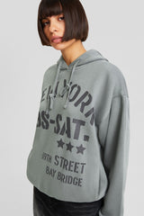 هودي Bershka لون كاكي