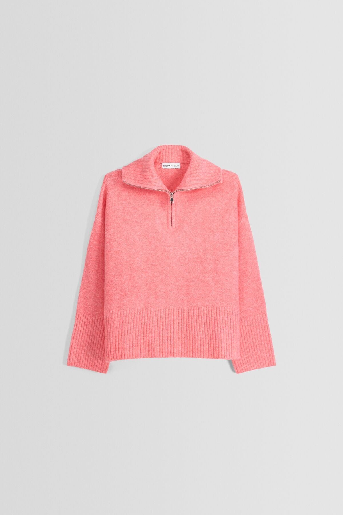 كنزة Bershka لون زهري