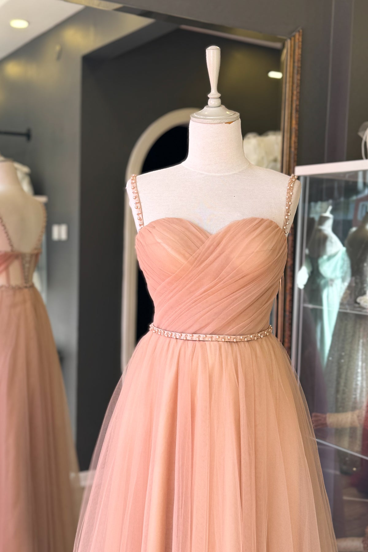 فستان سهرة Lenta Moda لون بيج