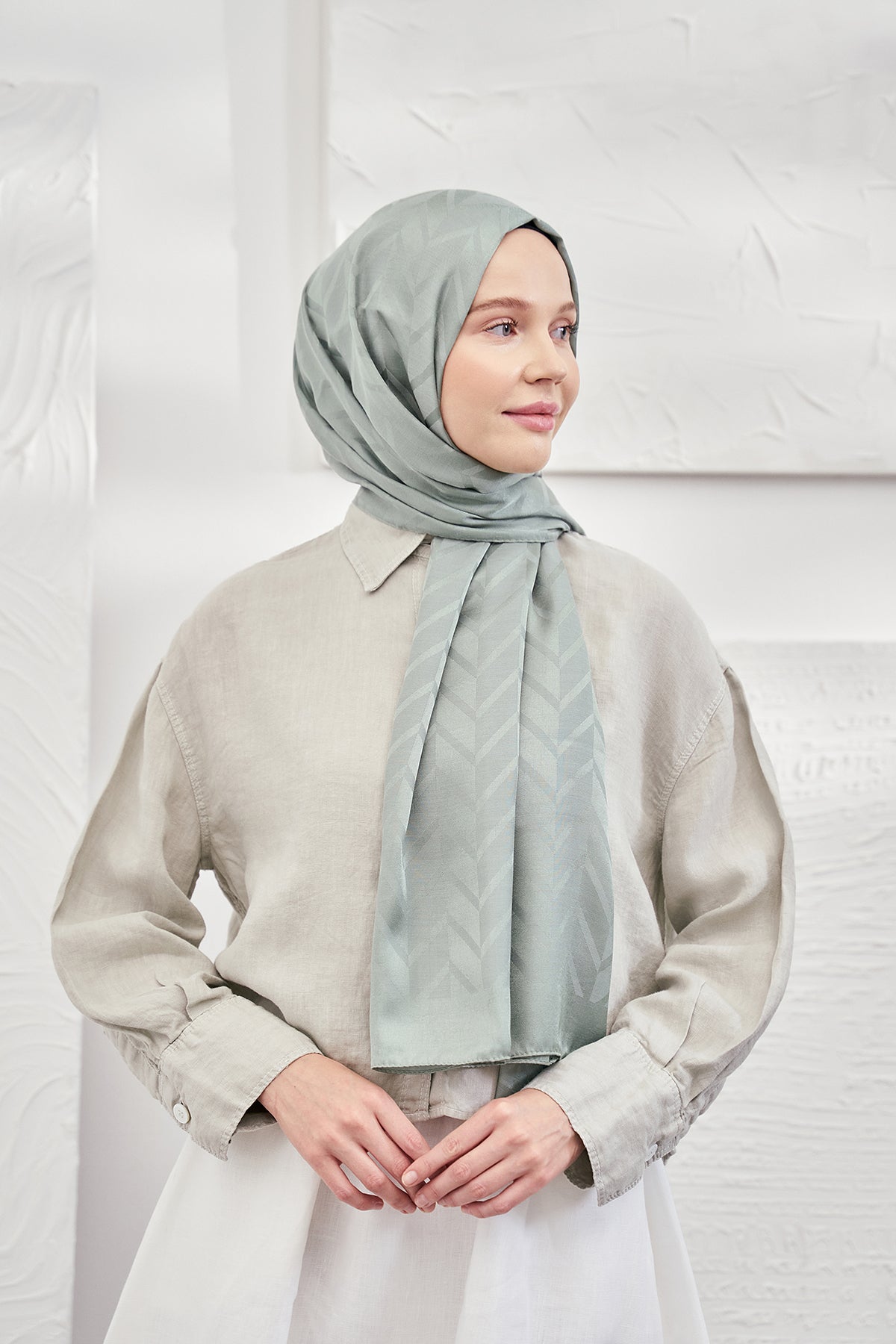شال ARMANDA لون أخضر