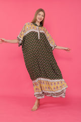 فستان mervemoda لون أخضر