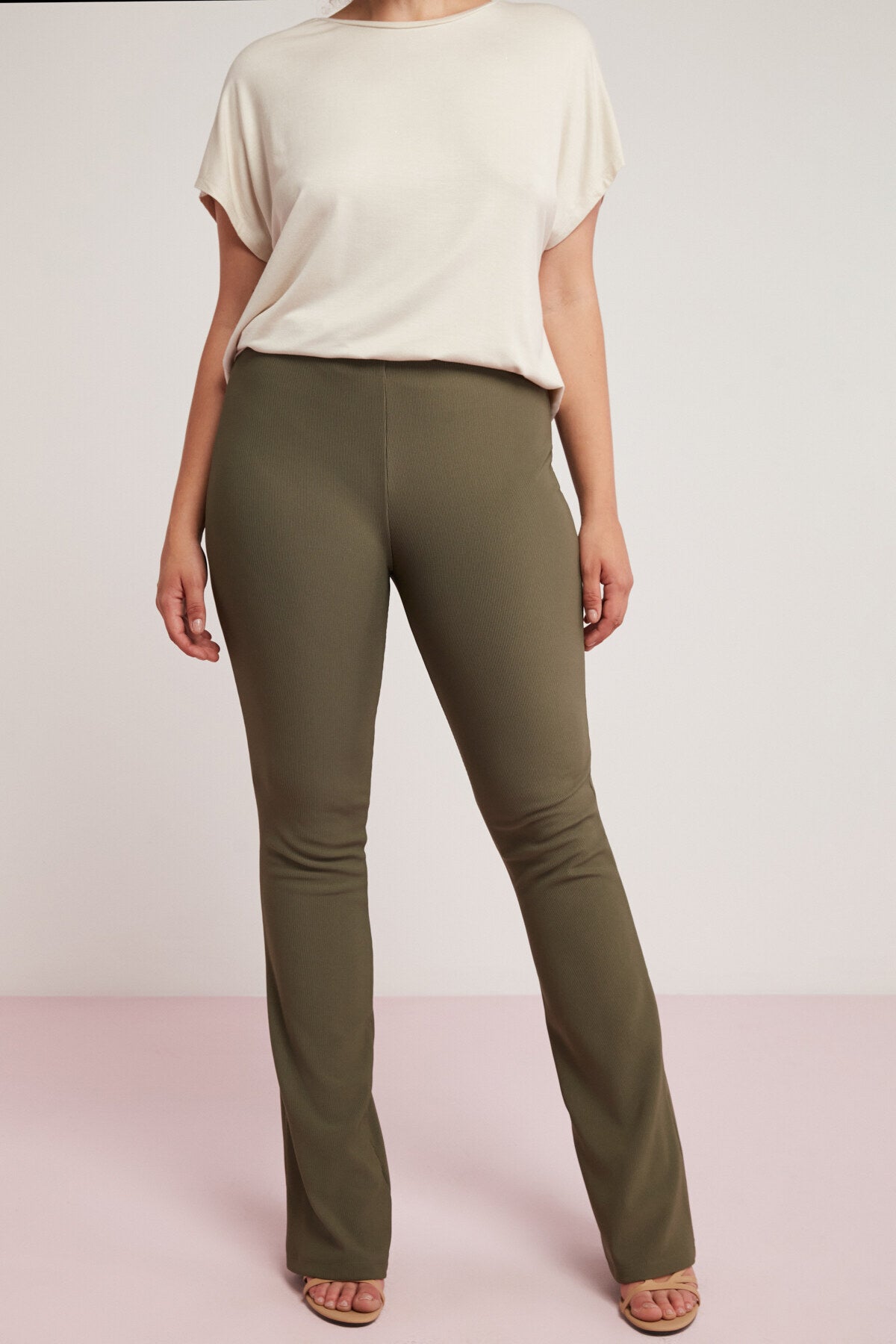 بنطال ETHIQUET لون كاكي