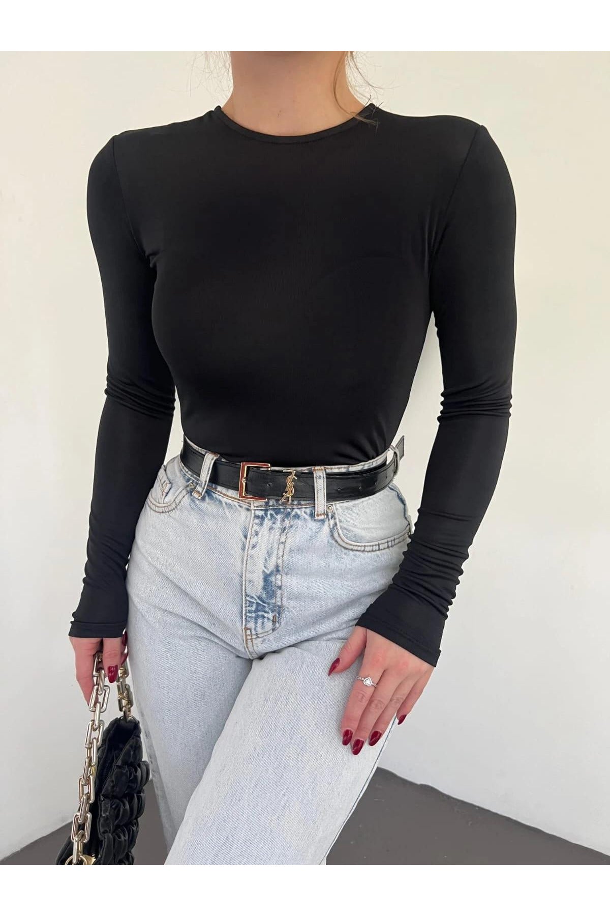بلوزة Fav Style لون أسود