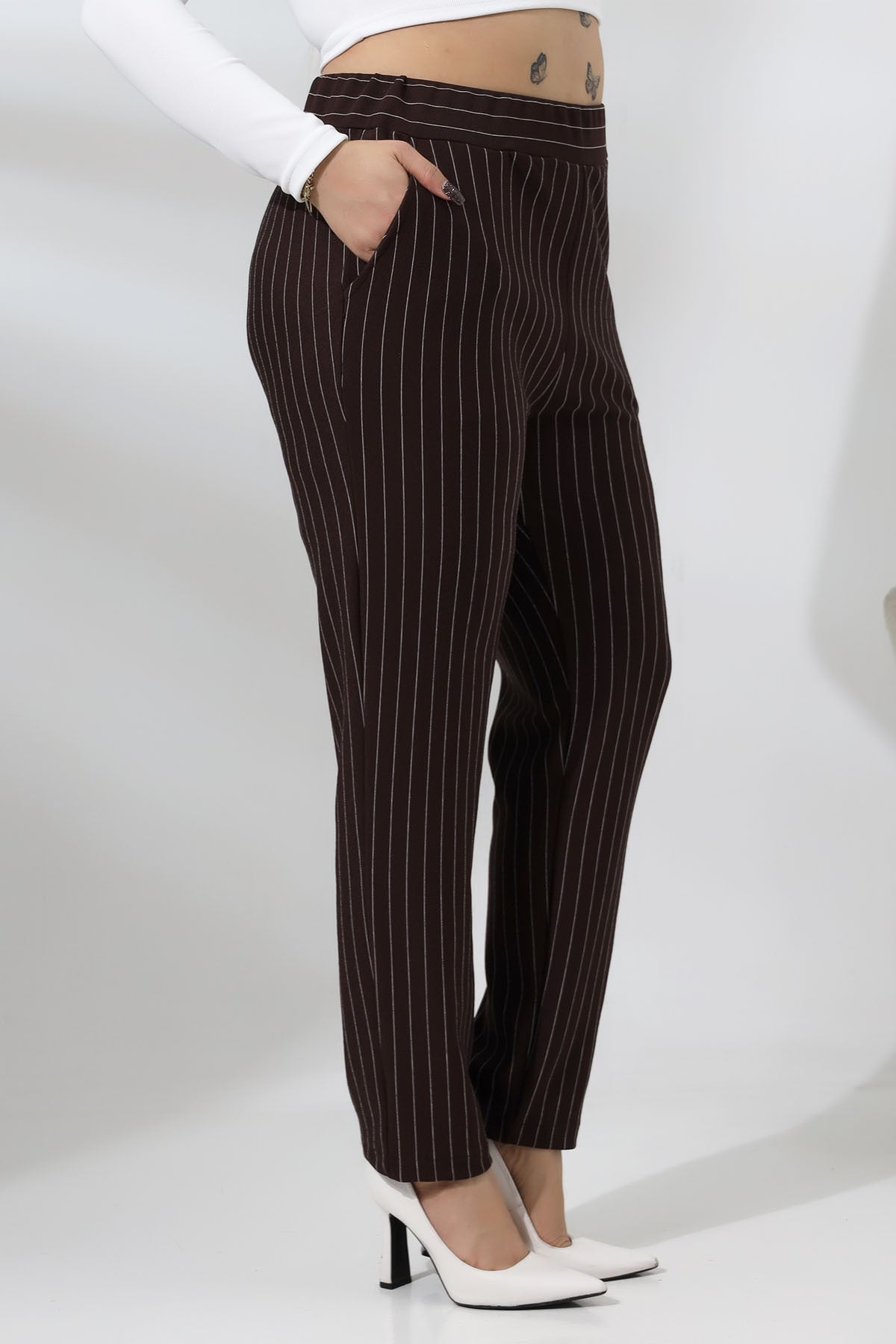 بنطال Mooi XXL لون بني