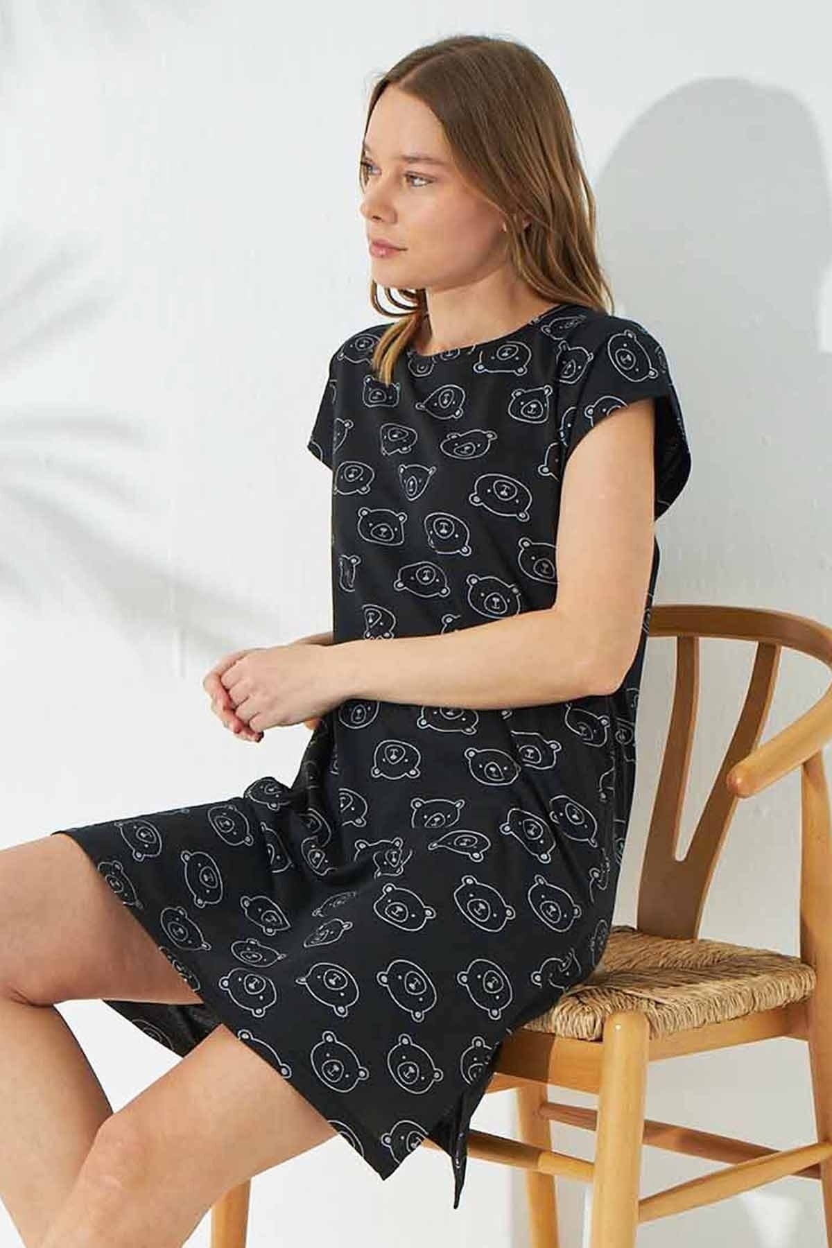 قميص النوم Siyah İnci لون أسود