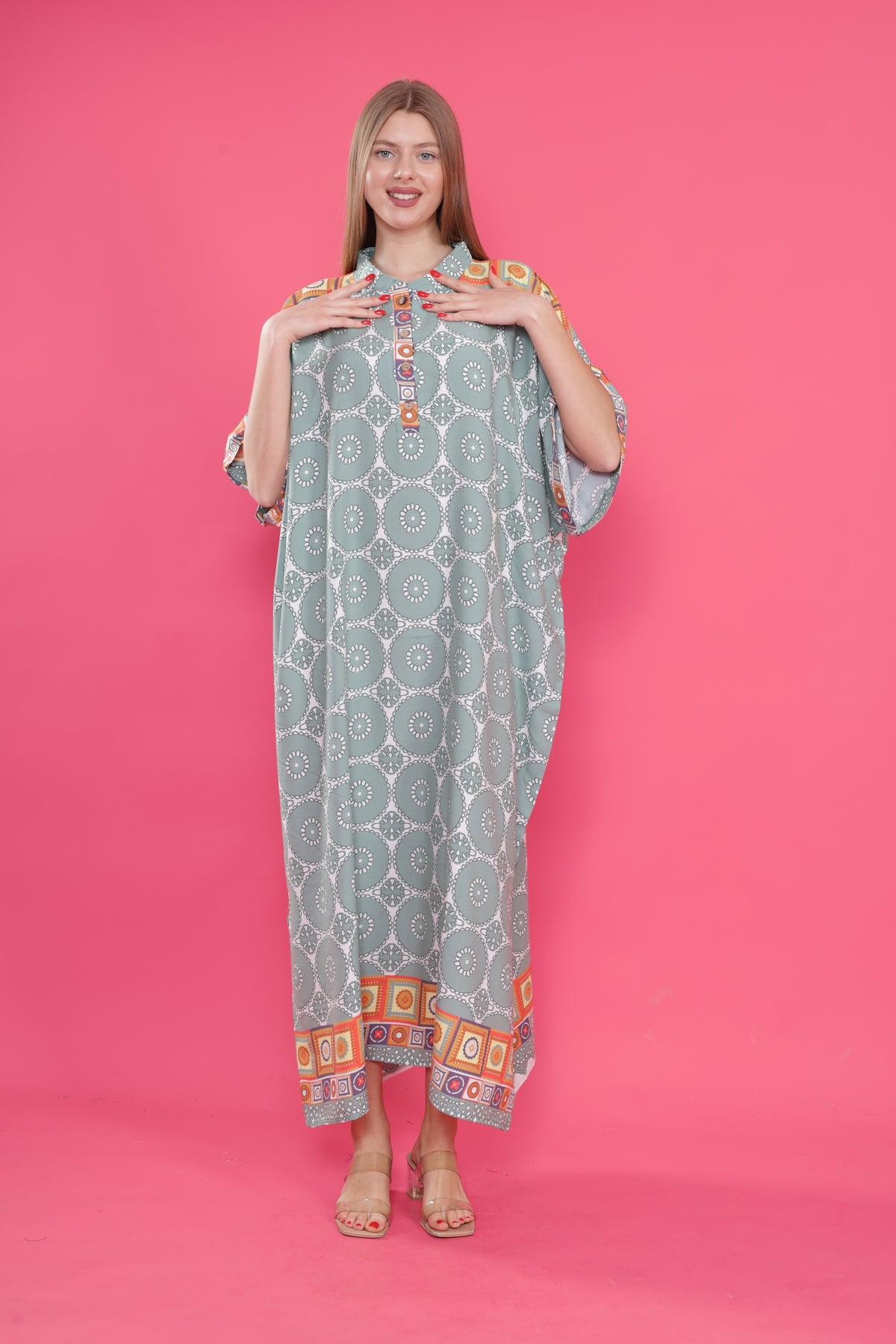 فستان mervemoda لون بيج