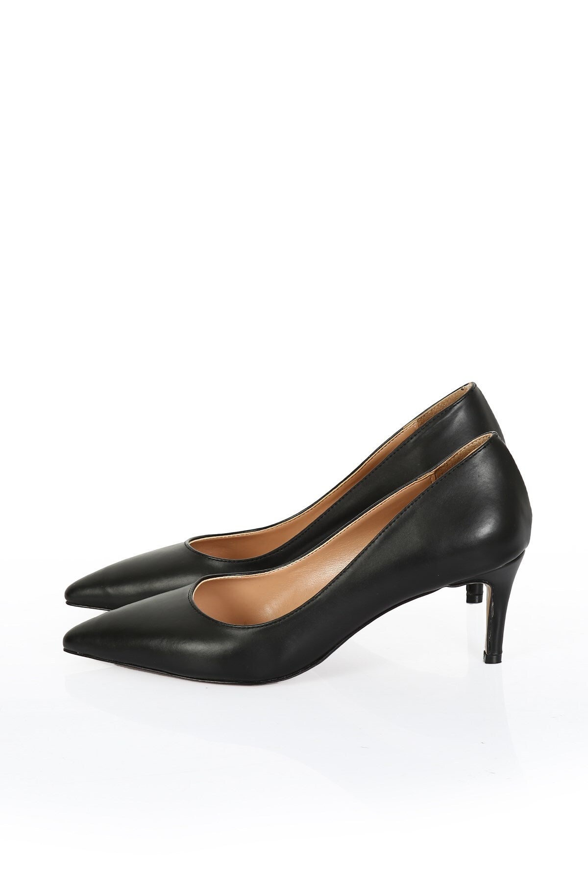 حذاء كلاسيكي بكعب CassidoShoes لون أسود