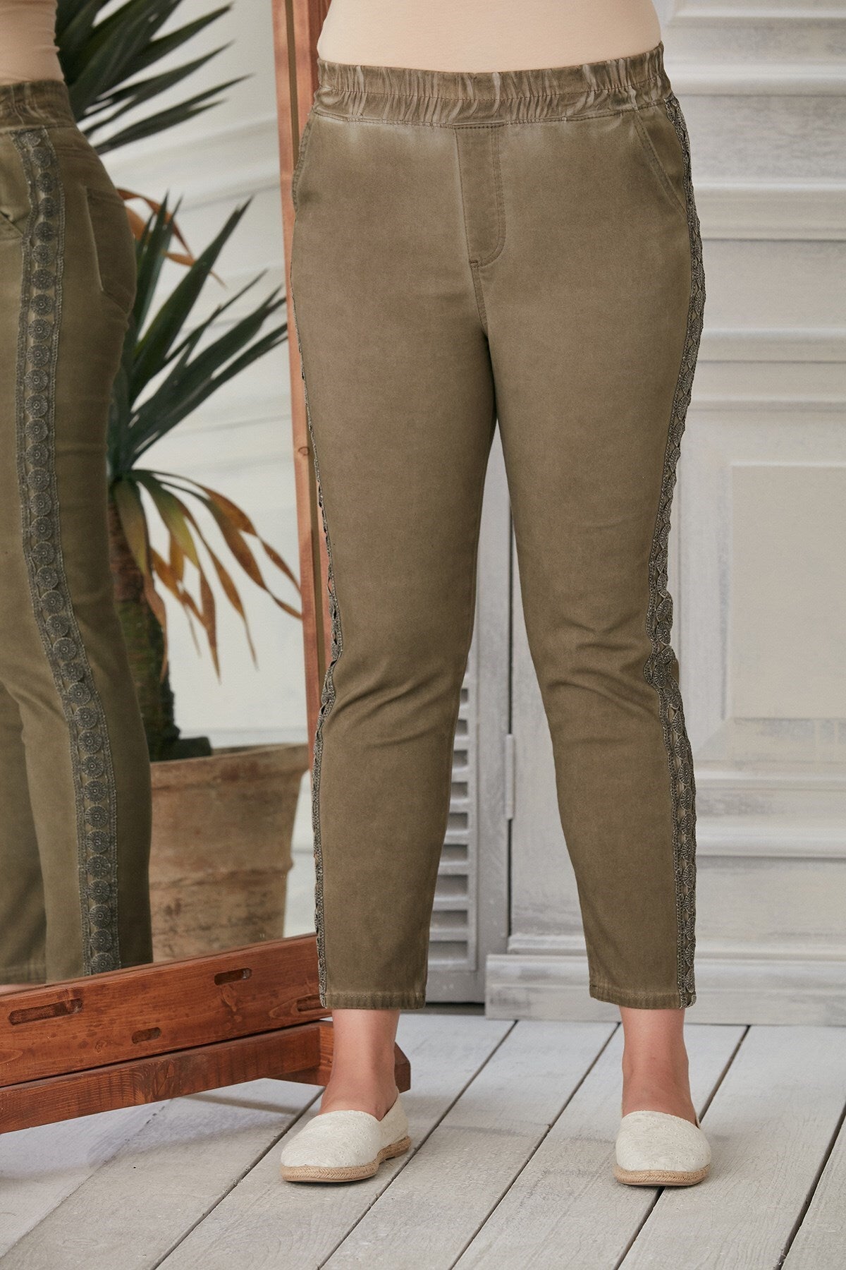 بنطال Rmg لون بني