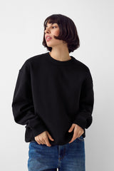 هودي Bershka لون أسود