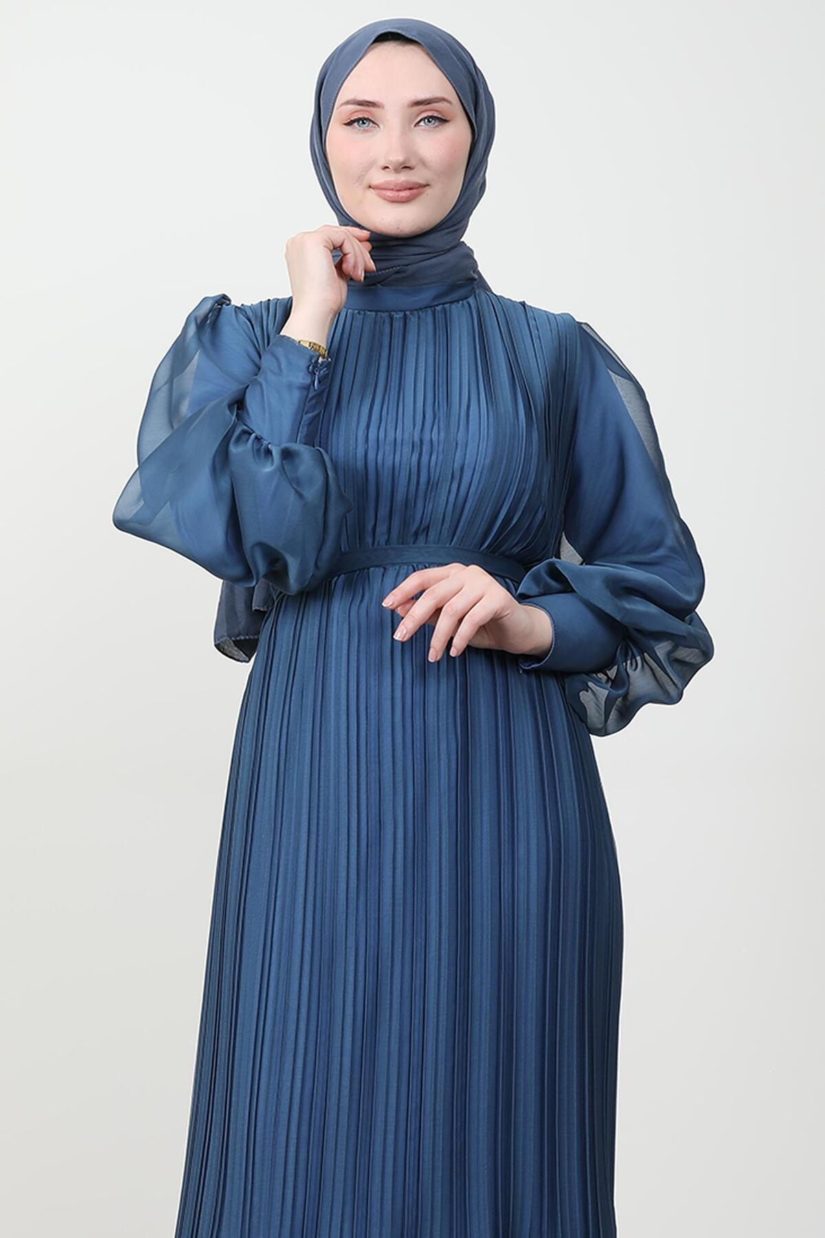 فستان سهرة giz astore لون أزرق