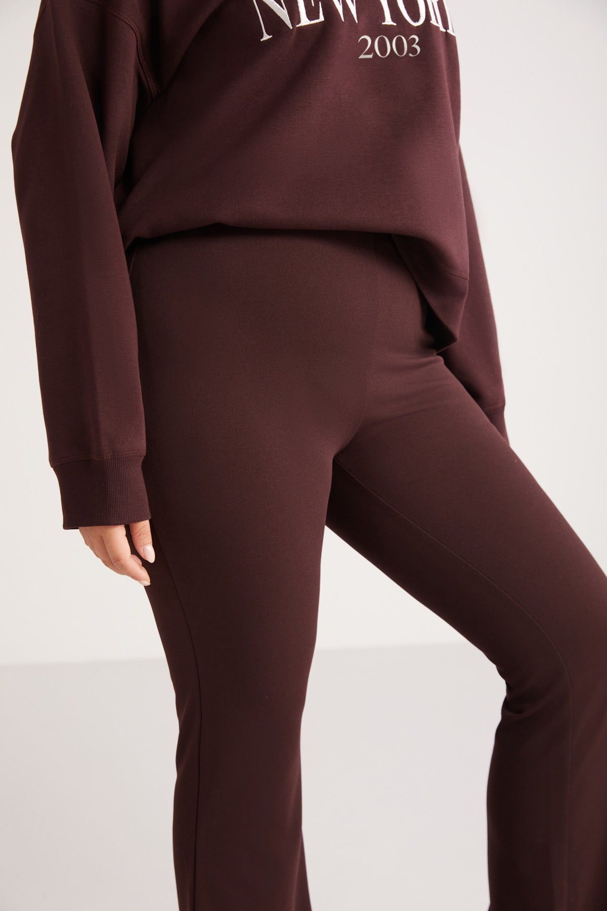 بنطال ETHIQUET لون بوردو