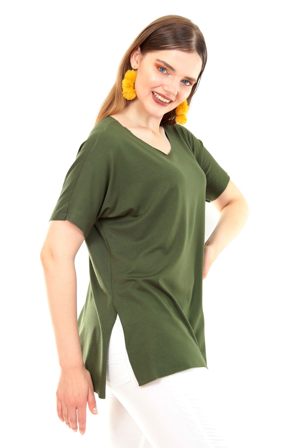 بلوزة Curvy Trend لون كاكي