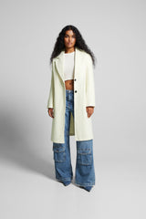 جاكيت Bershka لون بيج
