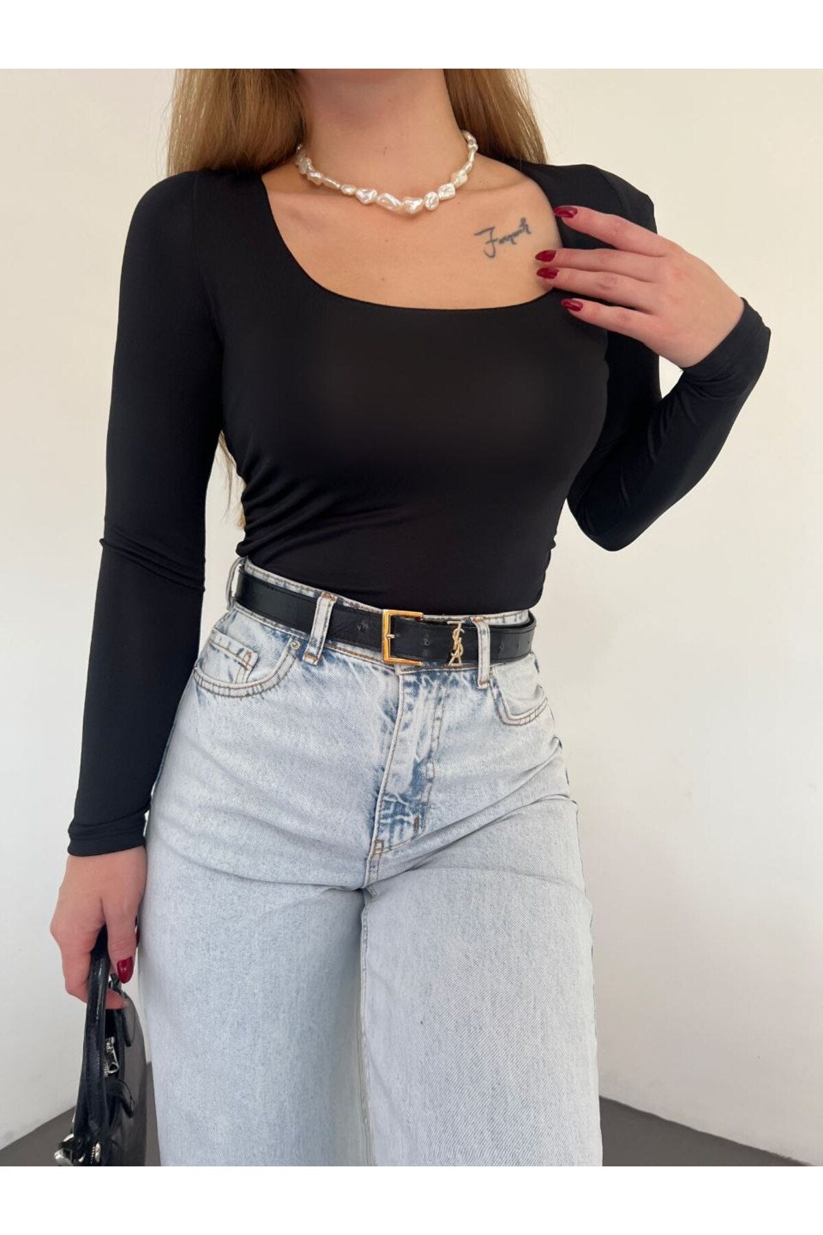 بلوزة Fav Style لون أسود