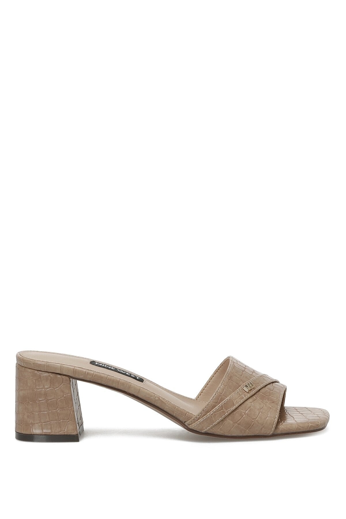 شبشب Nine West لون بيج