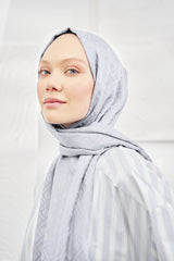 شال ARMANDA لون فضي