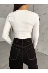 بلوزة Fav Style لون أبيض