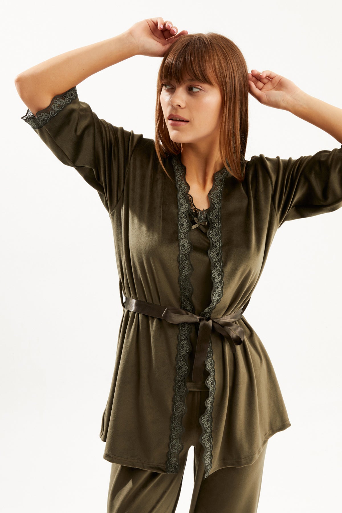 طقم بيجاما Ecrou لون كاكي