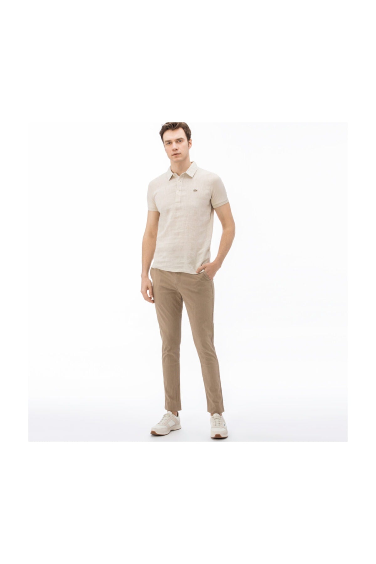 بنطال Lacoste لون بيج