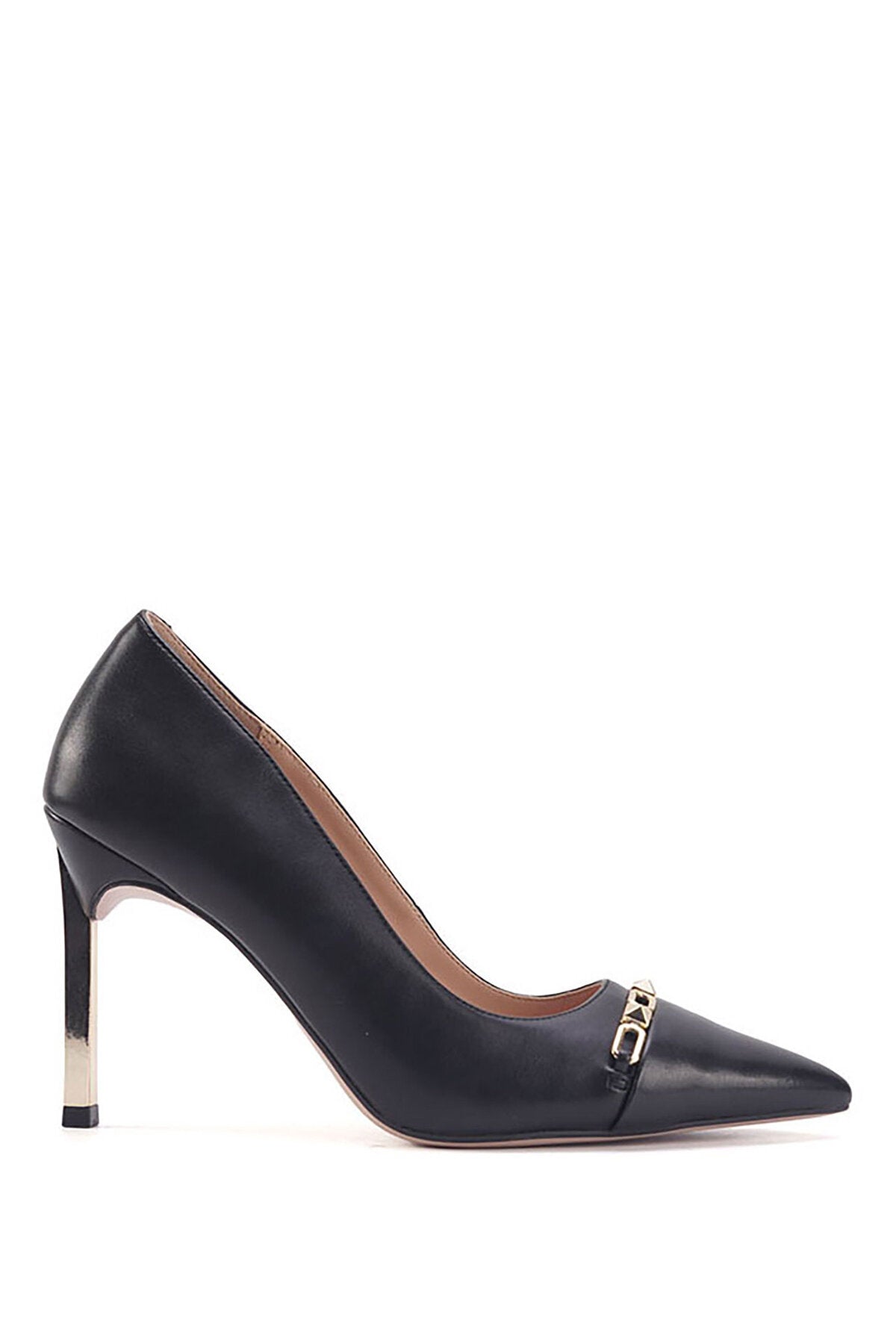حذاء كلاسيكي بكعب Nine West لون أسود