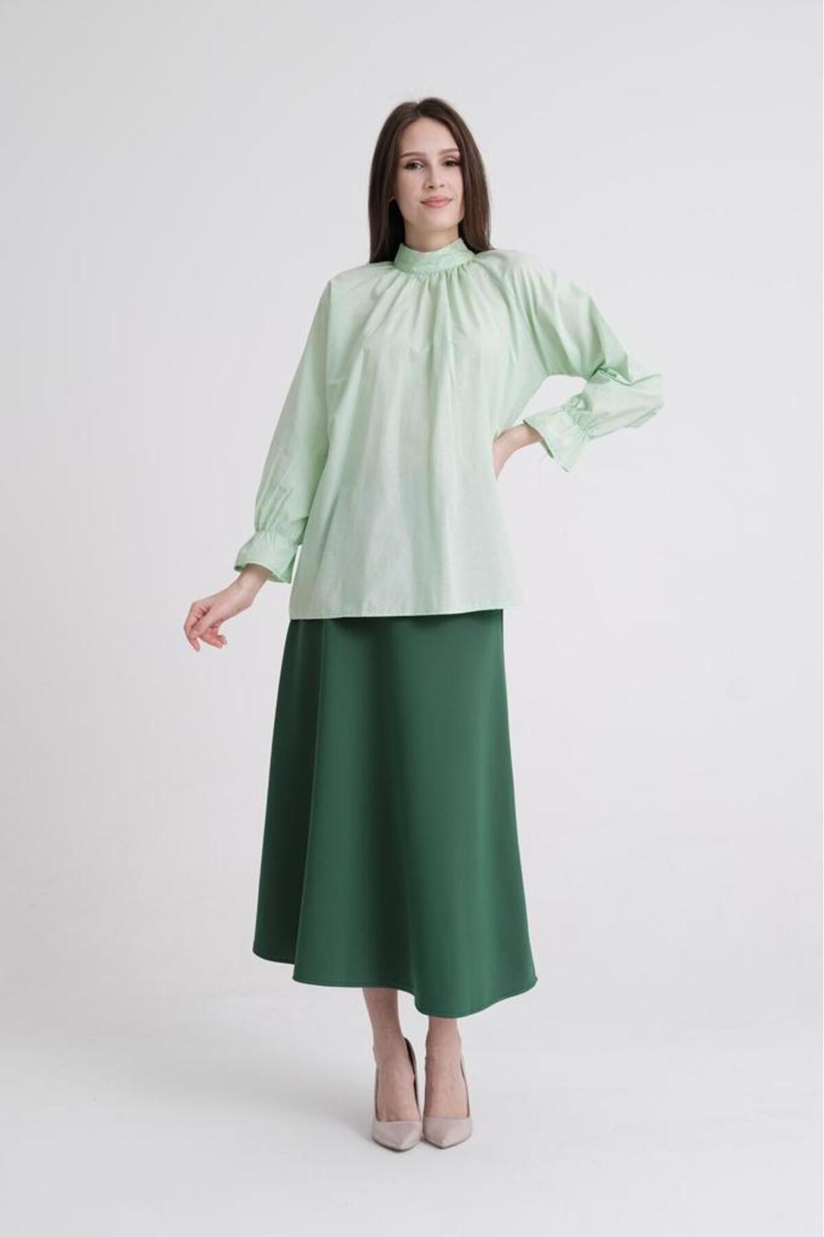 قميص CNG MODA لون أخضر