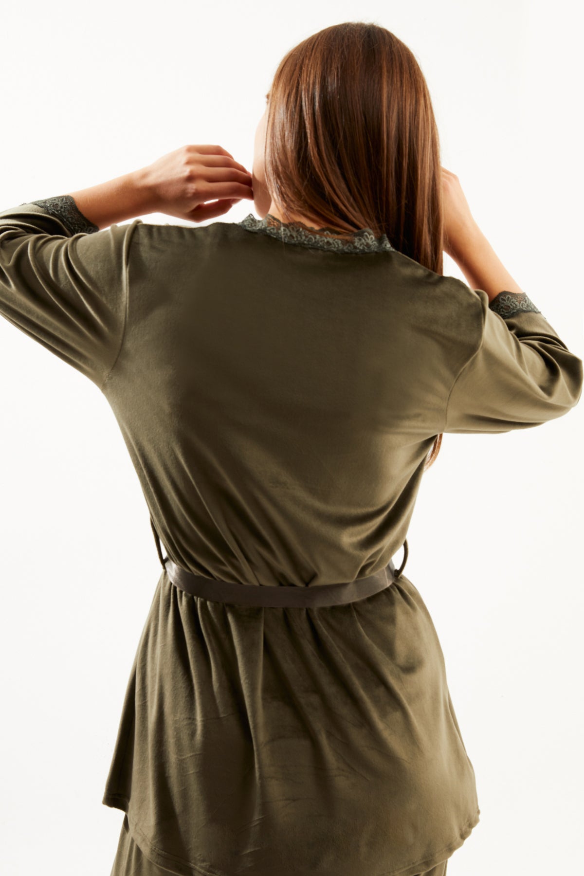 طقم بيجاما Ecrou لون كاكي