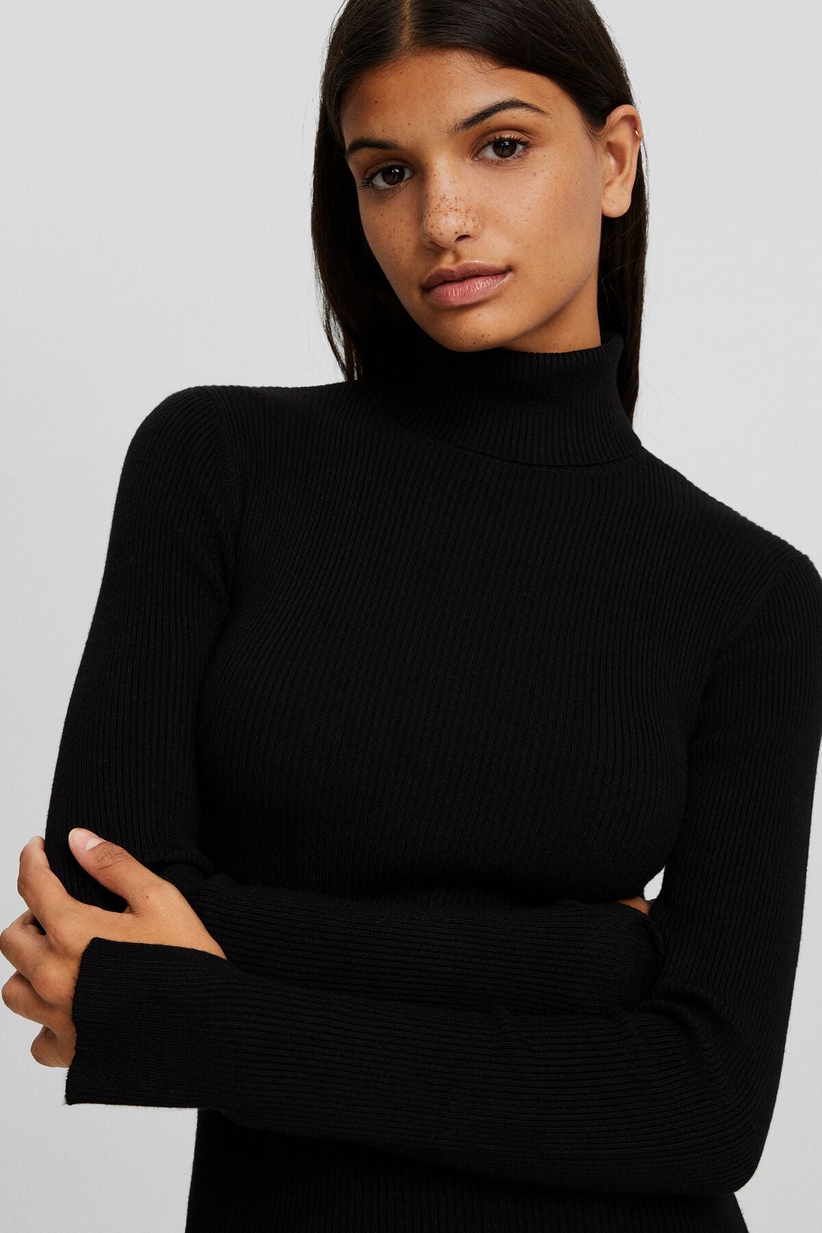 فستان Bershka لون أسود