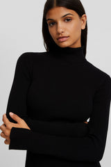 فستان Bershka لون أسود