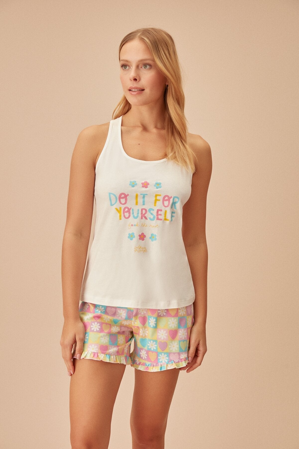 طقم بيجاما Suwen لون أبيض