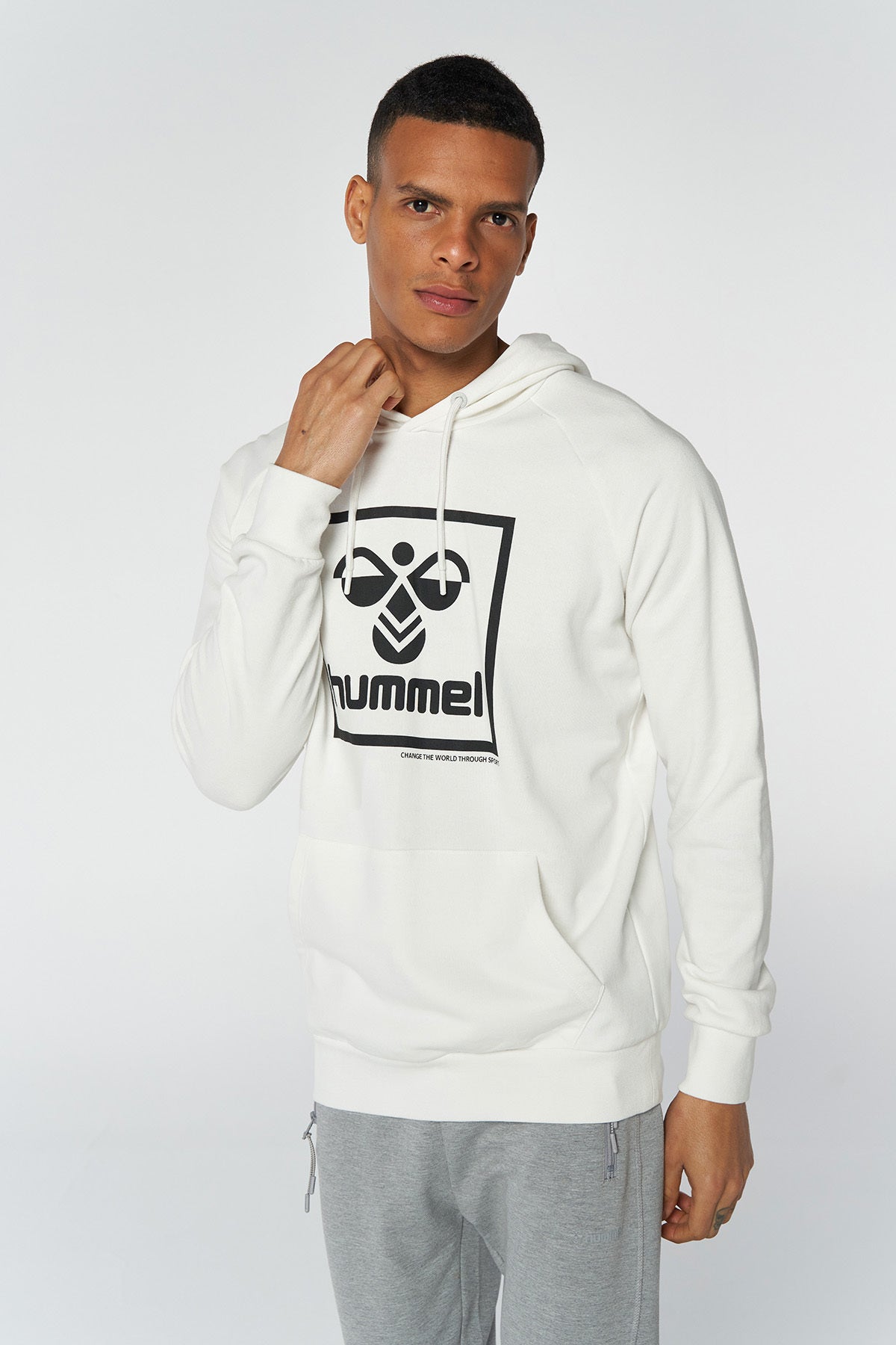 هودي hummel لون أبيض