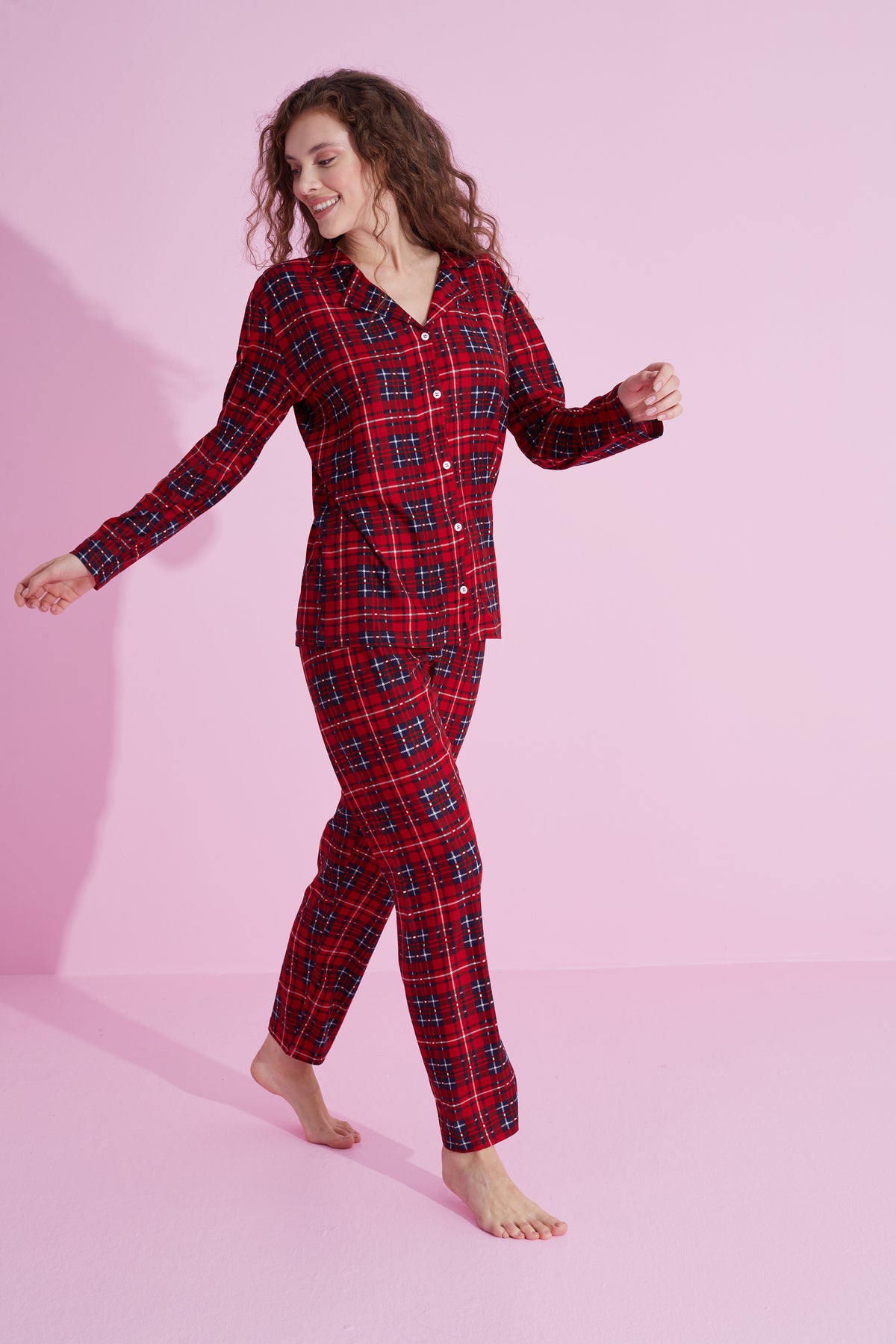 طقم بيجاما Siyah İnci لون أحمر