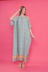 فستان mervemoda لون بيج