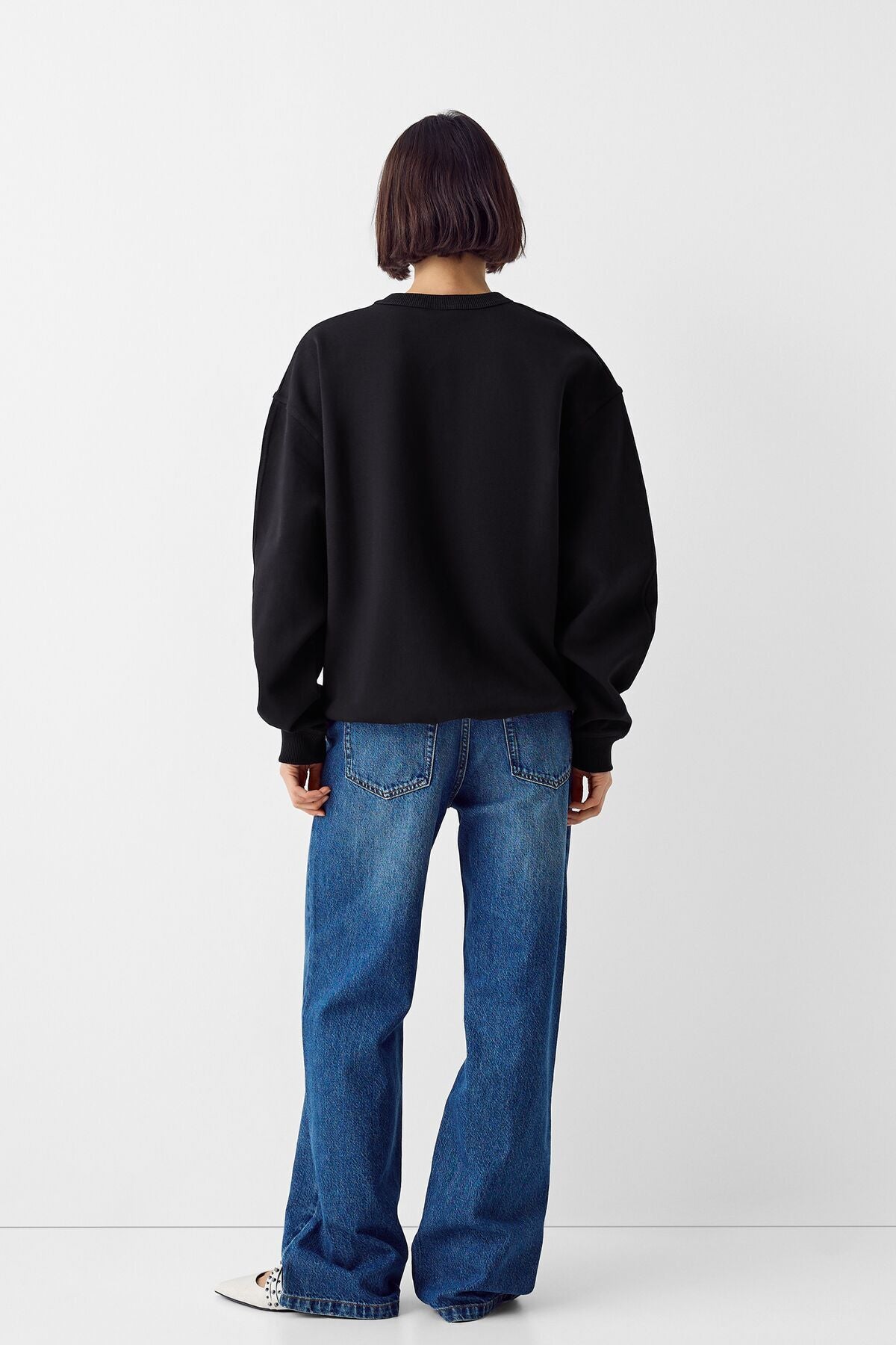 هودي Bershka لون أسود