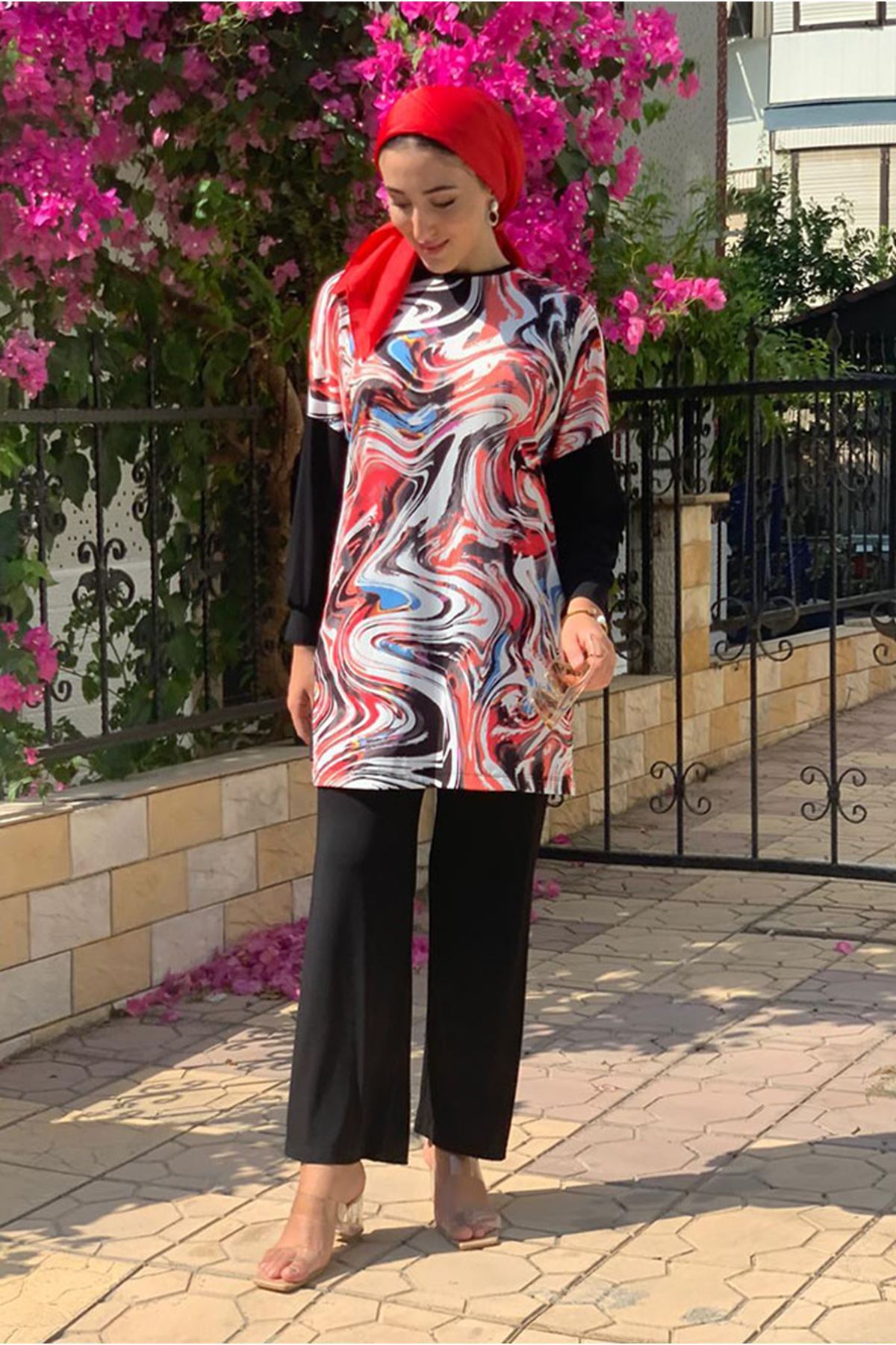 طقم رياضي Moda Rosa لون أسود